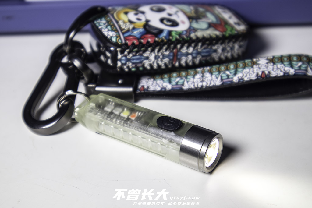 图片[1] - 好物推荐——S11钥匙扣手电 - 拳废神域界-秦大叔的流水账