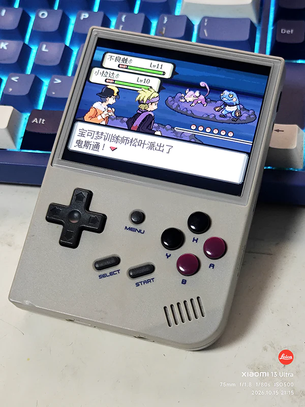 到闲鱼搞了台安伯尼克RG35XX+